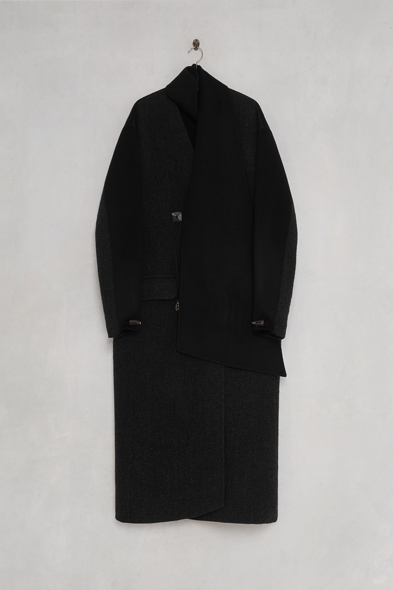 THEILMA Lavita Muffler Handmade Coat