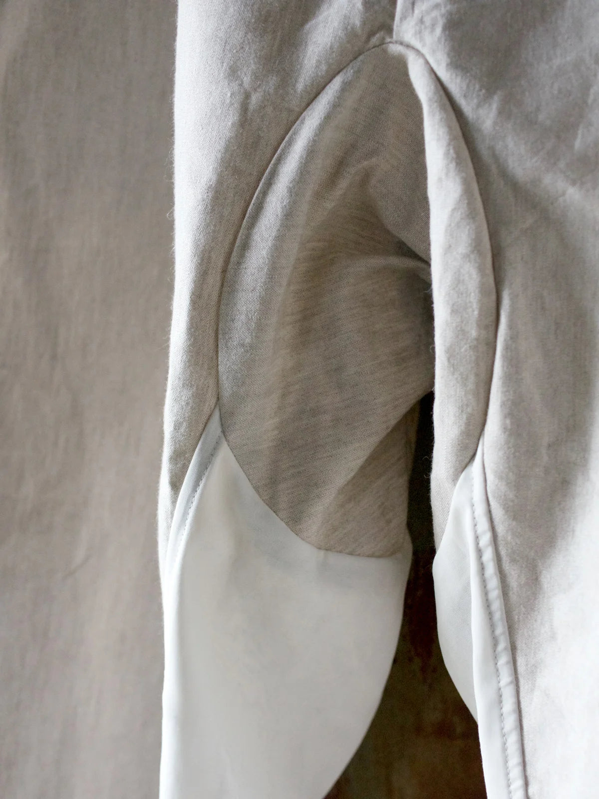 TOKIARI 'JAN' THREE-TUCK CIRCULAR CROTCH WIDE PANTS