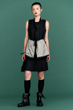 THEILMA Mimi Two‑Way Long Vest