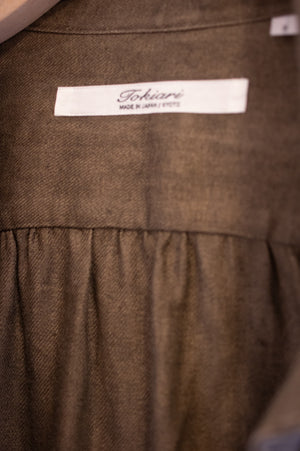 TOKIARI 'PHANTOM' HIGH-NECK GATHERD SHIRT COAT