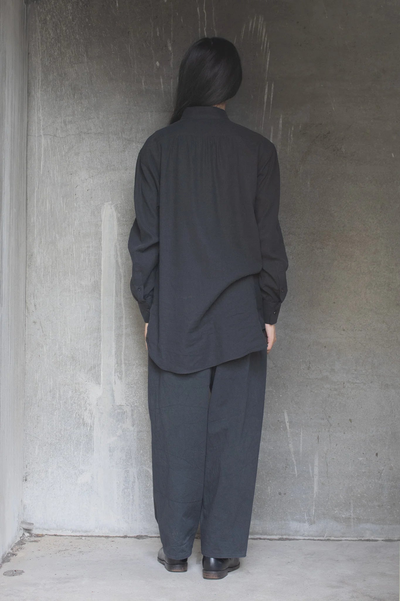 TOKIARI 'TOBARI' DOUBLE BUTTON COLLAR GATHERED SHIRT
