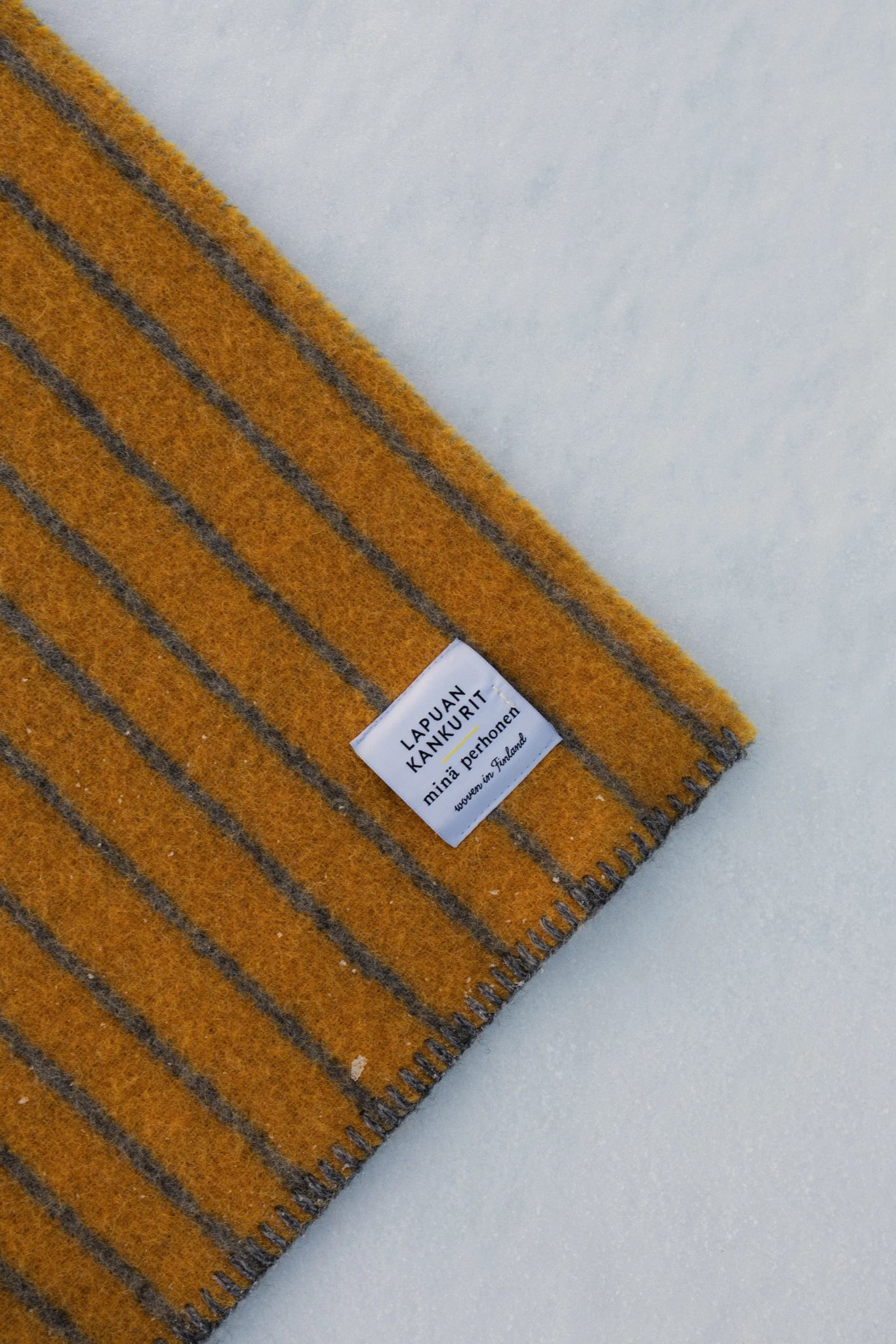 Lapuan Kankurit AURORA wool blanket