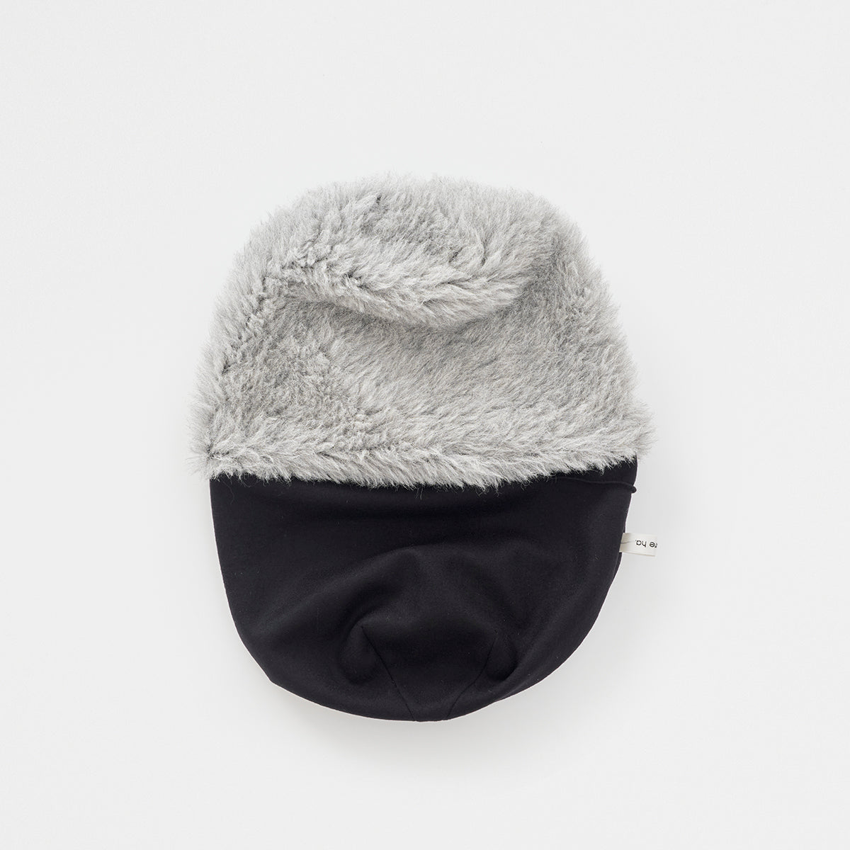 mature ha reversible beanie alpaca fur