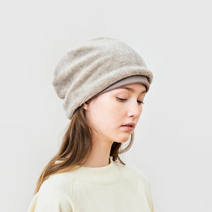mature ha reversible beanie fur Yak