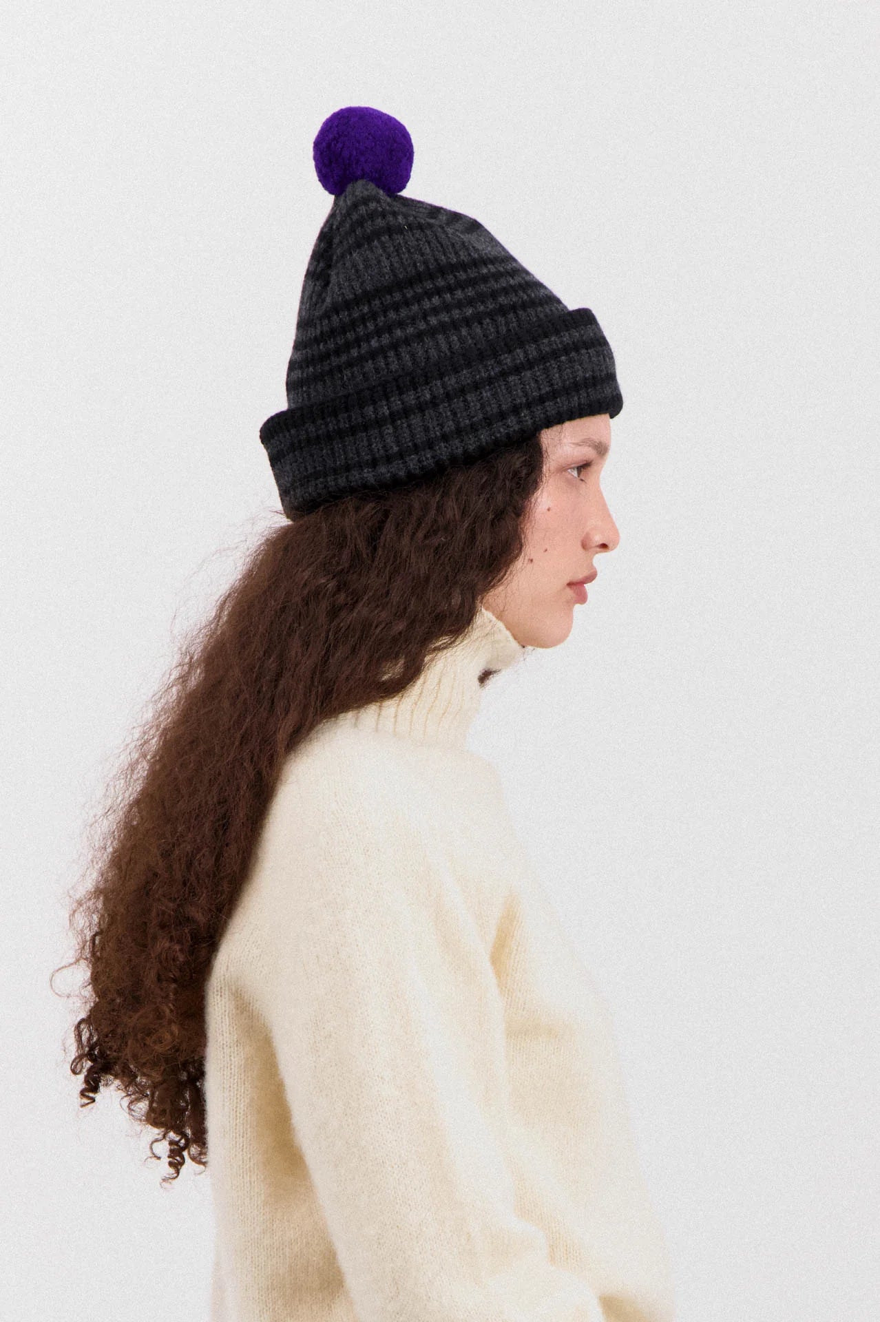Howlin' Slow Hat - Black