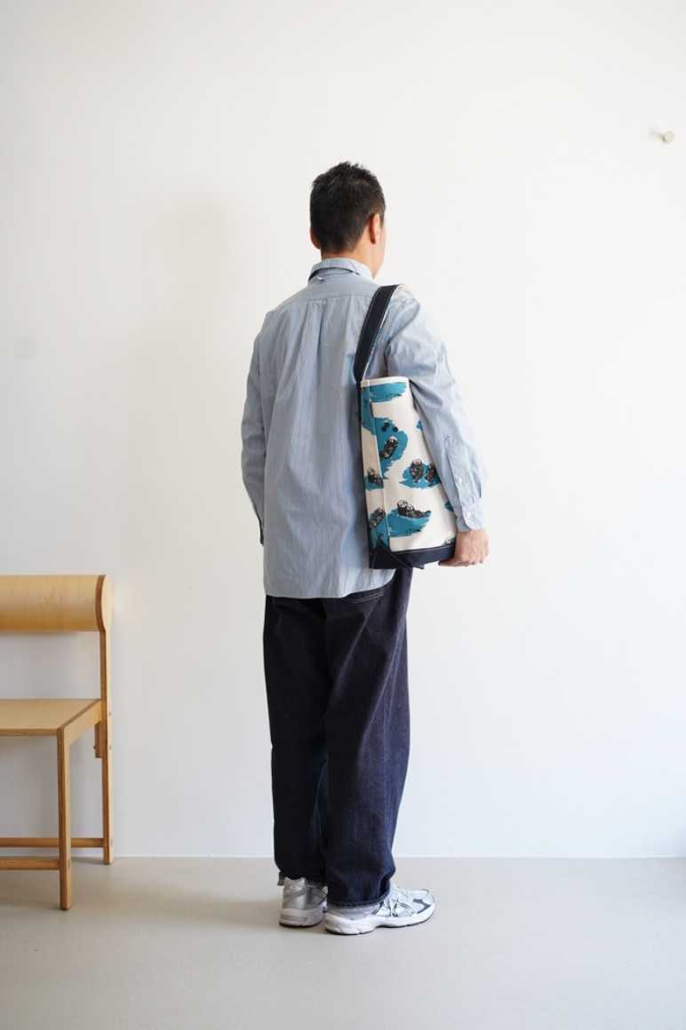 TEMBEA RAKKO MEDIUM BAGUETTE TOTE