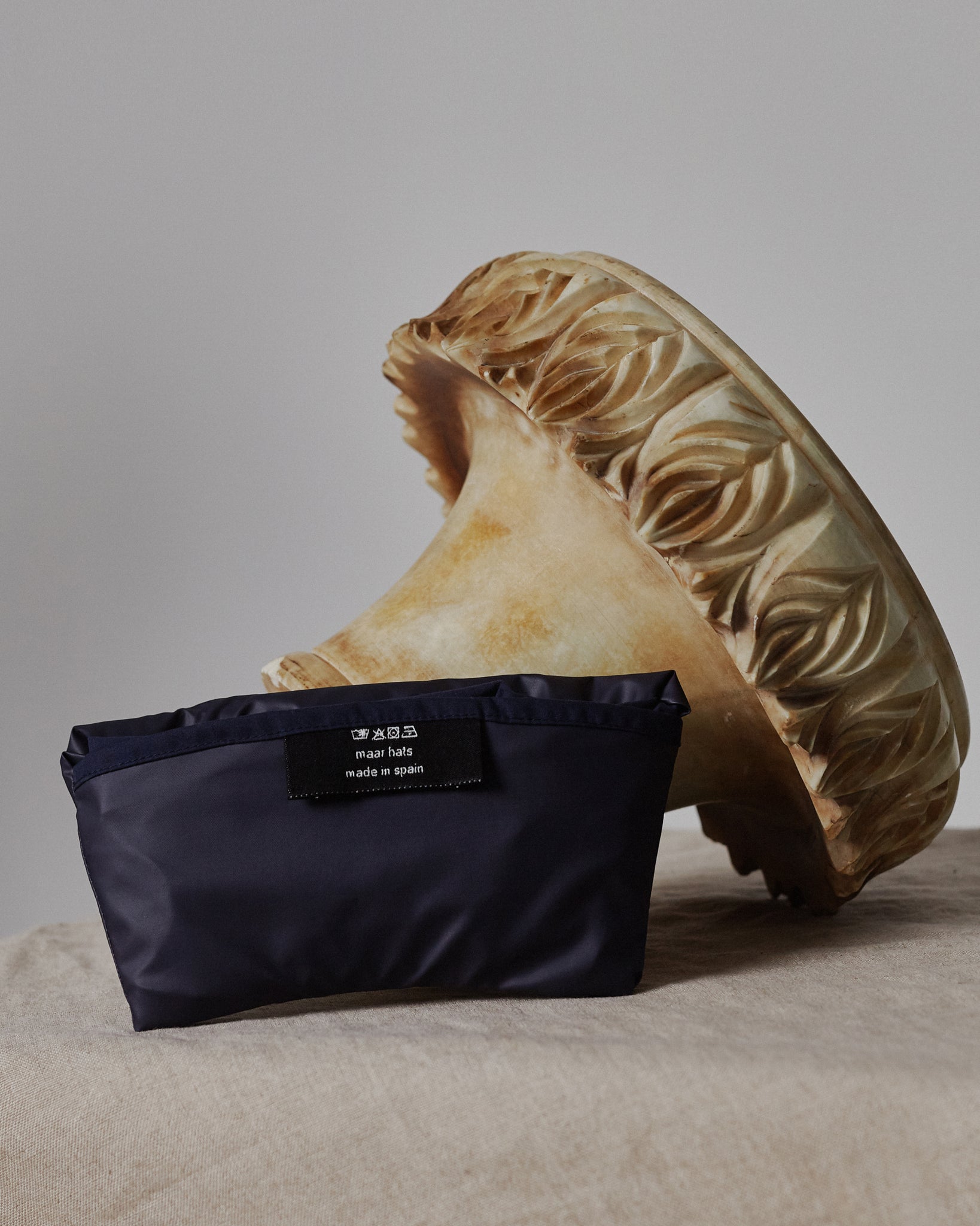 MAAR HATS Touca Rain Scarf ( 2 COLORS)