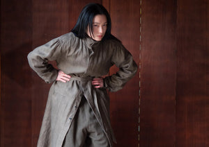 TOKIARI 'PHANTOM' HIGH-NECK GATHERD SHIRT COAT