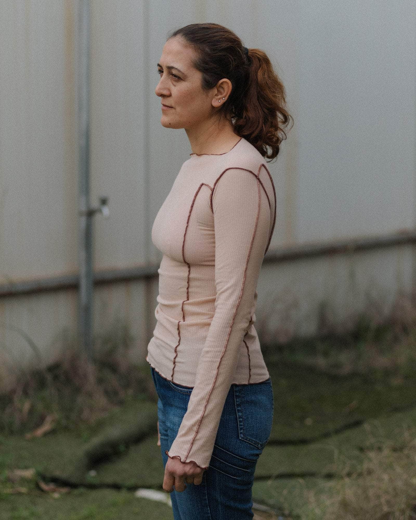 Baserange Omato Long Sleeve Tee tin beige