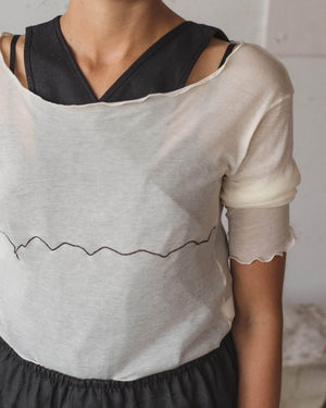 Baserange Tabbys Star Long Sleeve Tee - Organic Cotton Gauze