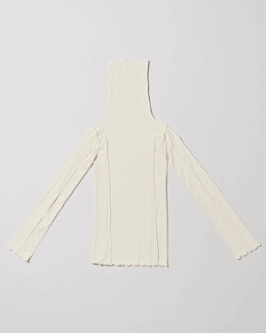 Baserange Omato Turtle Neck Off white