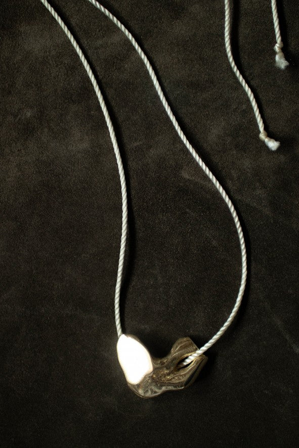 LEPAGÓN NECKLACE 35/25 white cord