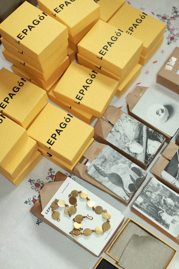 LEPAGÓN NECKLACE 43/24 RED AGATE