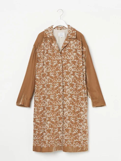 Antipast Velvet Embroidery coat