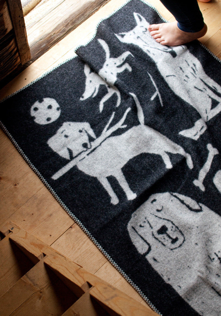 Lapuan Kankurit KOIRAPUISTO WOOL Blanket